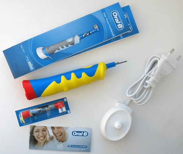 kids’ toothbrushes 