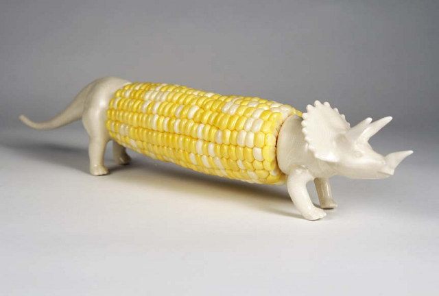 Animal corn holder