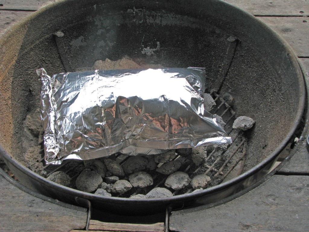 Smoking bags for grill and oven