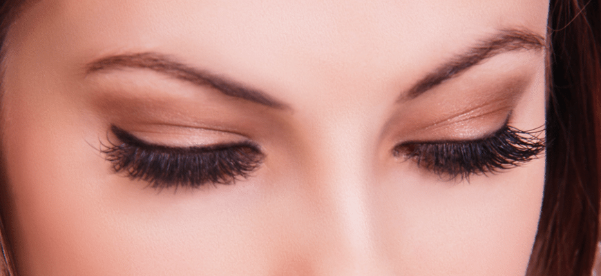 Advantages and Disadvantages of artificial eyelashes
